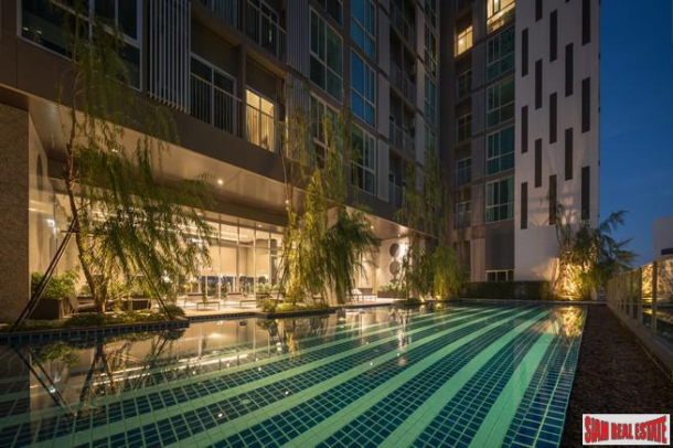 Newly Completed High-Rise Condo at Ratchada, MRT Thailand Cultural Centre - Two Bed Units - 15% Discount on Last 3 Units!-2