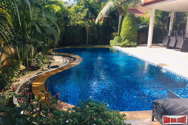 Four Bedroom Safari Pool Villa in an Exclusive Hang Dong Estate-4
