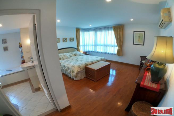 Baan Siri Sukhumvit 13 | Large 3 Bed Corner Unit on 7th Floor of Low-Rise Condo - Nana/Asoke - Price Reduced by 25%!-13
