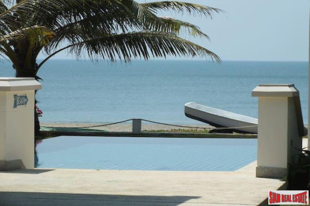 Luxurious Three Bedroom Beachfront Bali-style Pool Villa for Sale in Nuea Klong, Krabi-17