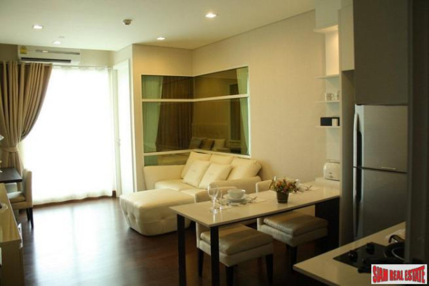Ivy Thonglor | Cheerful Fully Furnished One Bedroom in an Excellent Thong Lo Location-2