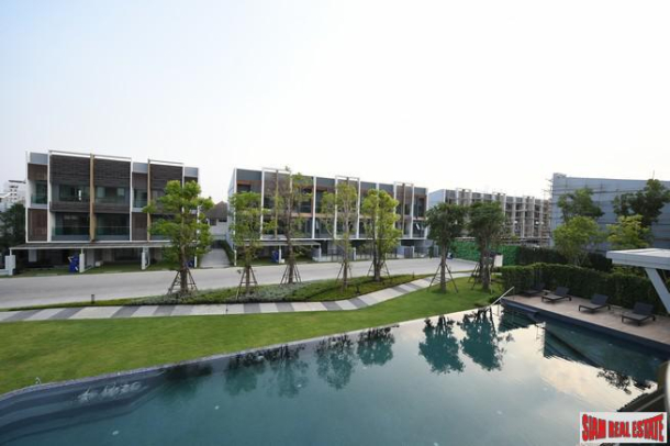 New Estate of Modern Town Homes at Nawamin Road, Bueng Kum - 2 Storey Units-23