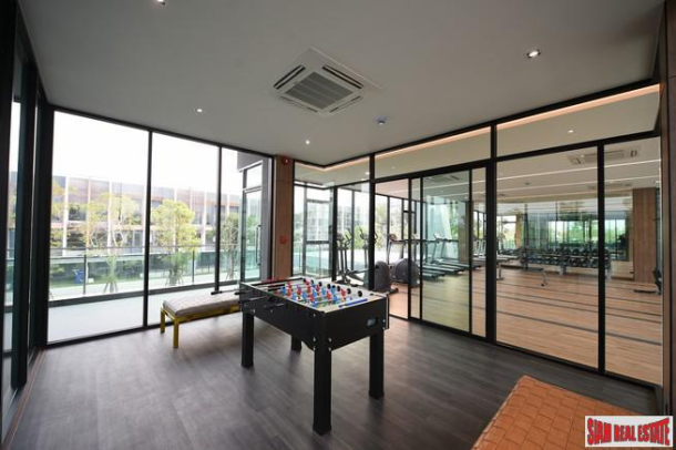 Q Sukhumvit | Ultra Modern Two Bedroom Condo for Rent on a High Floor with Great City Views-26