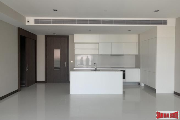 Q Sukhumvit | Ultra Modern Two Bedroom Condo for Sale on a High Floor with Great City Views-11