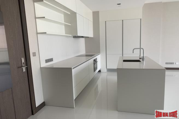 Q Sukhumvit | Ultra Modern Two Bedroom Condo for Rent on a High Floor with Great City Views-13