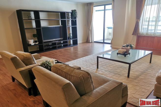 Las Colinas | Extra Large Two Bedroom Condo for Rent with Unblocked City Views-4
