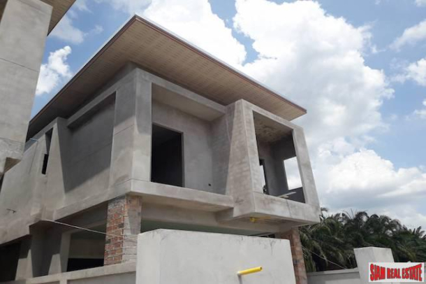 Newly  Constructed Three Bedroom Modern House only 15 minutes to Ao Nang Beach-2