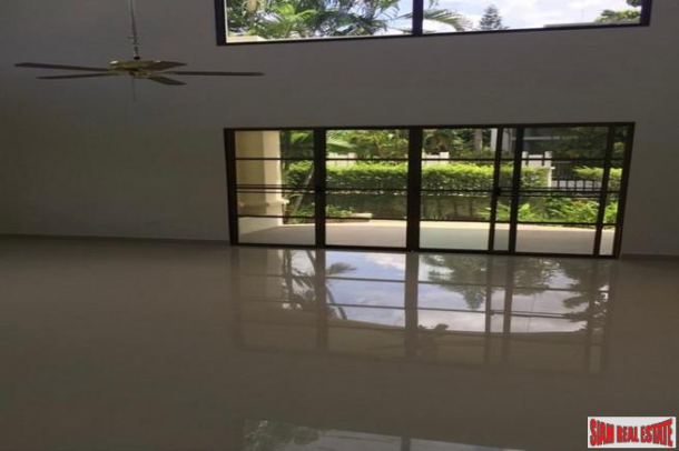 Nichada Thani Chang Wattana | Four Bedroom Extra Large House for Rent in Bang Sue-10