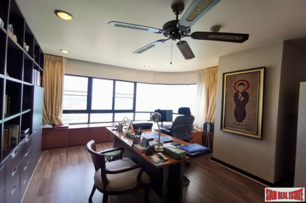 Ocean Marina Development | Spectacular 180 Degree Sea & Marina Views from with Two Bedroom Condo for Sale in Pattaya-13