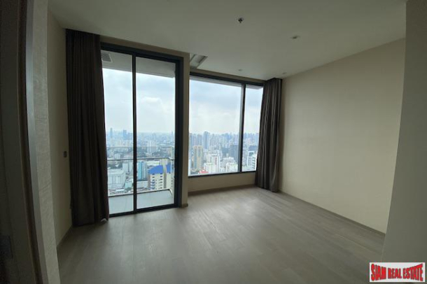 The ESSE Asoke | Excellent Two Bedroom Condo for Sale on the 39th Floor - Last Chance, Special Price !-12