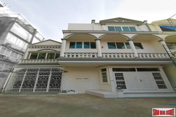 Three Storey Six Bedroom Home for Sale in an Excellent Sathupradit-Rama 3 Location-1