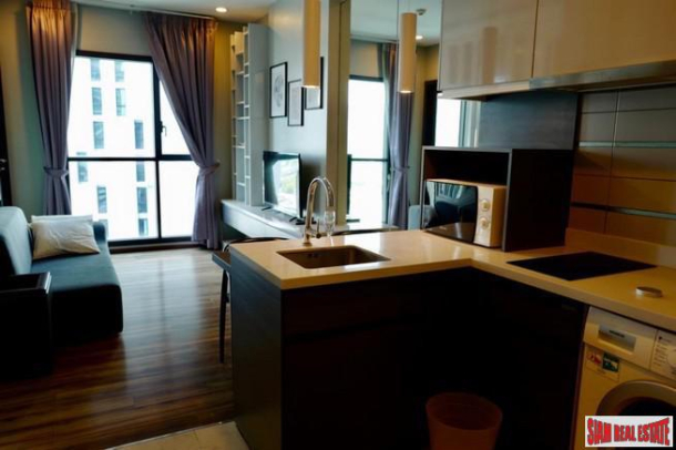 WYNE Sukhumvit | One Bedroom for Sale with Nice City and Pool Views in Phra Khanong-13