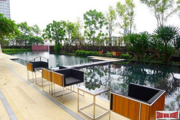 WYNE Sukhumvit | One Bedroom for Sale with Nice City and Pool Views in Phra Khanong-15