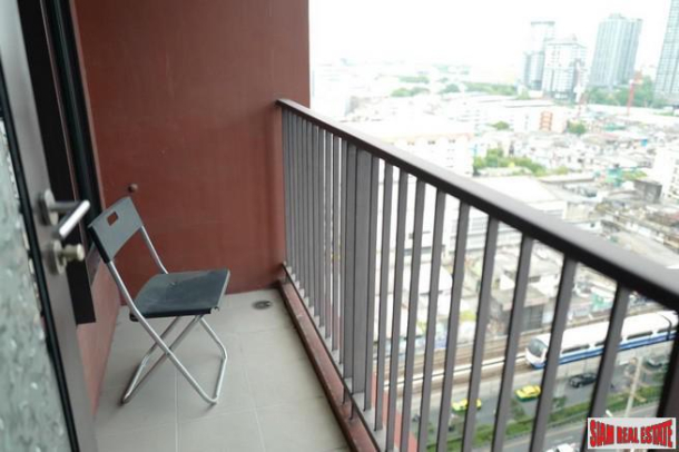 WYNE Sukhumvit | One Bedroom for Sale with Nice City and Pool Views in Phra Khanong-6