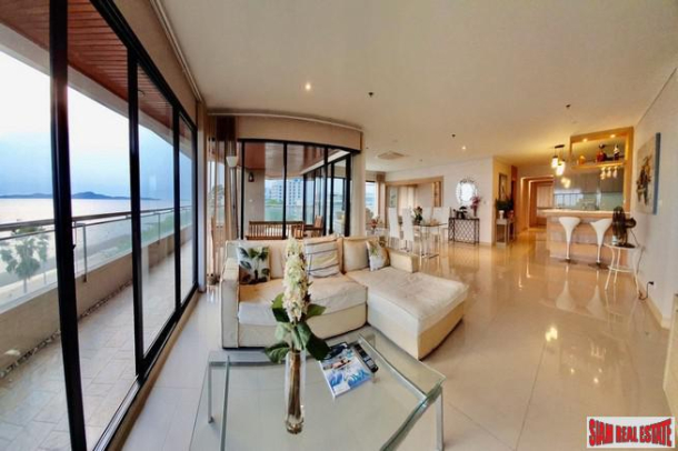 Baan Haat U Tong | Luxurious & Large Three Bedroom Condo in Pattaya City with Direct Sea Views-9