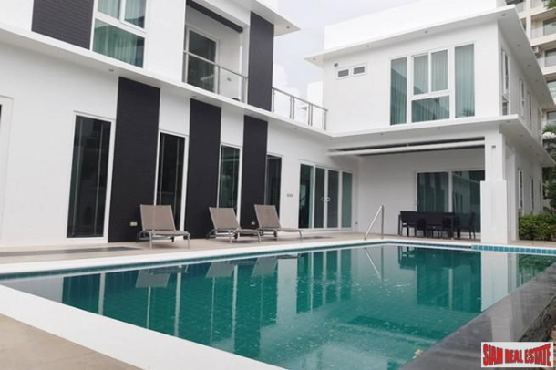 Palm Oasis House | Spacious Private Five Bedroom Pool Villa for Sale in Pattaya City-1