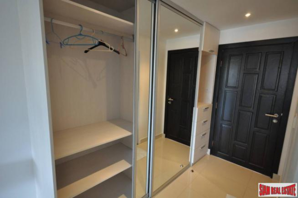 Phuket Palace Condo | Patong 48 sqm Studio for Sale only 700 m. to the Beach-8