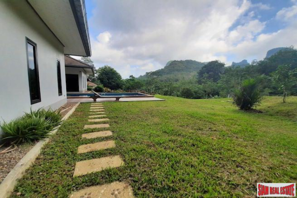 Large Three Bedroom Pool Villa with Spectacular Surrounding Mountain Views in Nong Thaley-9