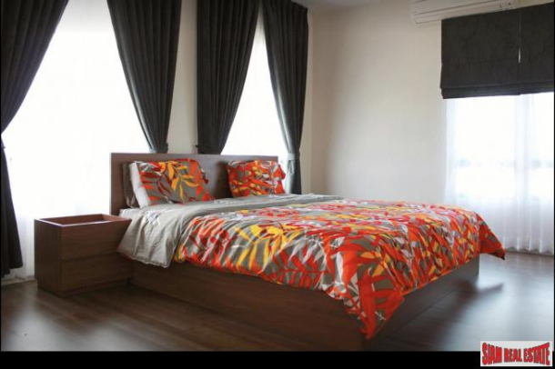 Burasiri Koh Kaew | Luxury Three Bedroom Corner  Villa for Sale in a Very Convenient Location-4