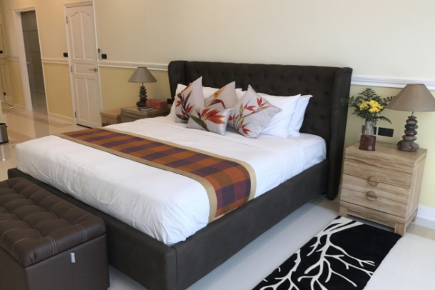 Baan Sathorn Chaophraya | Riverside Luxury 3 Bed Penthouse for Rent-6