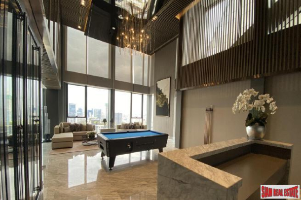 Newly Completed Luxury Mixed Use High-Rise Condo with Grade A Office and Luxury Mall at Asoke - Large 1 Bed Units - Apply for Special Prices!-28