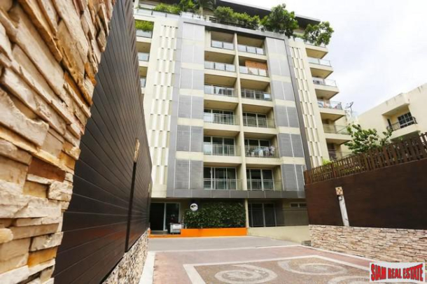 Double Trees Thonglor 25 | Excellent Value, Great Location, Large Two Bedroom Condo for Rent-24