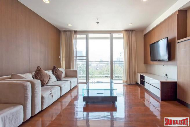 Double Trees Thonglor 25 | Excellent Value, Great Location, Large Two Bedroom Condo for Rent-3