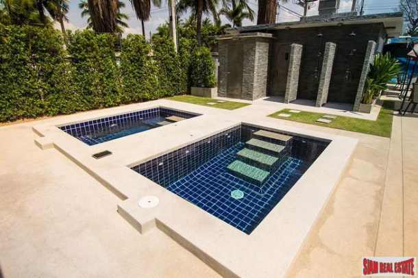 Modern Three Bedroom Pool Villas in New Na Jomtien Development-25