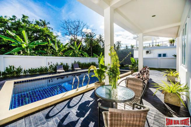 Modern Three Bedroom Pool Villas in New Na Jomtien Development-4