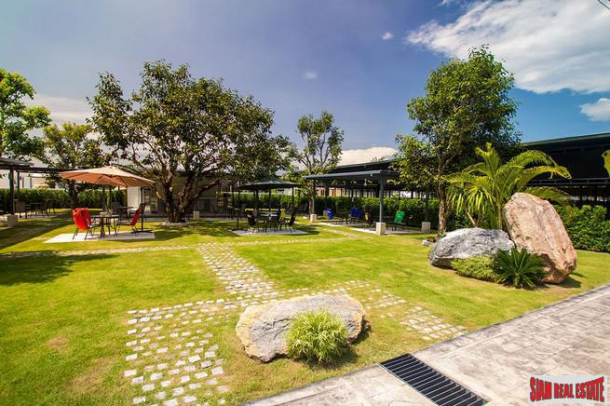 Luxurious Five Bedroom Pool Villas in New Na Jomtien Development-25