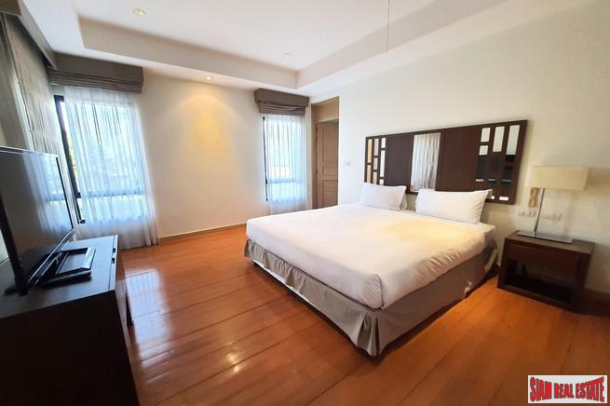 The Master Centrium | Two Bedroom + Office Duplex Style Condo for Rent with Views in Asoke-28