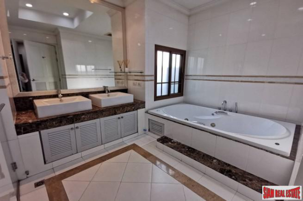 Baan Sansiri Sukhumvit 67 | Excellent Luxury Five Bedroom Home for Rent in a Gated Phra Khanong Estate - Pet Friendly-4