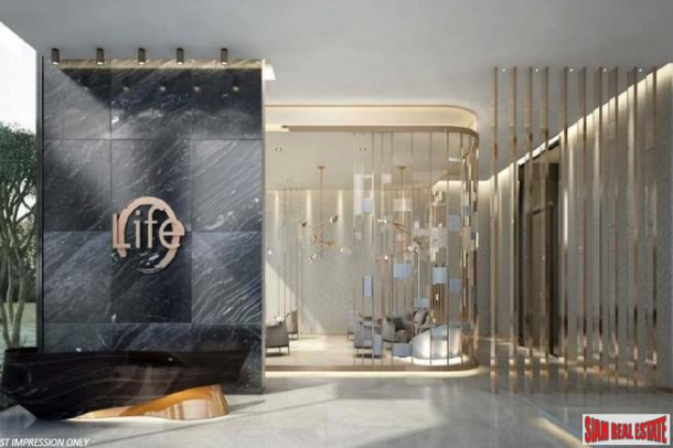 Life Asoke Rama 9 | New Deluxe Studio Condo for Sale with Excellent Building Amenities-12