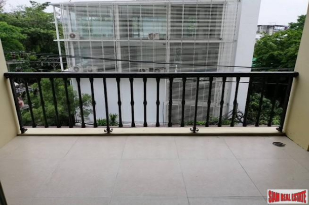 The Cadogan Private Residence | Extra Large Two Bedroom Apartment for Rent in Phrom Phong Low Rise - Sukhumvit 39-20