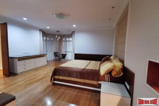 The Cadogan Private Residence | Extra Large Two Bedroom Apartment for Rent in Phrom Phong Low Rise - Sukhumvit 39-5