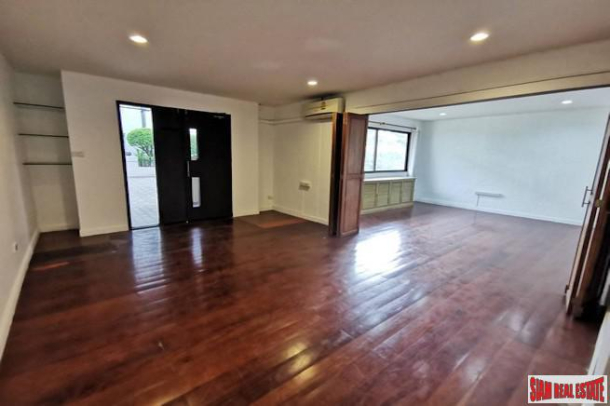 Baan Charoenmitr | Large Family Style Three Bedroom Townhouse for Sale on Quiet Ekkamai Alley-6