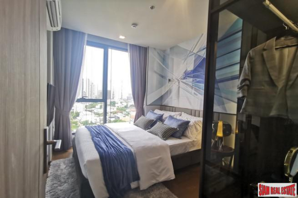 Ready to Move in Luxury High-Rise Condo Close to Thong Lor BTS by Leading Thai Developers - Last 2 Bed Unit | 23% Discount!-23
