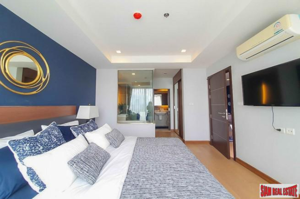 Luxury Condo with Roof Infinity Pool in Prime Location at Chang Klan Road, Chiang Mai -2 Bed Units-20