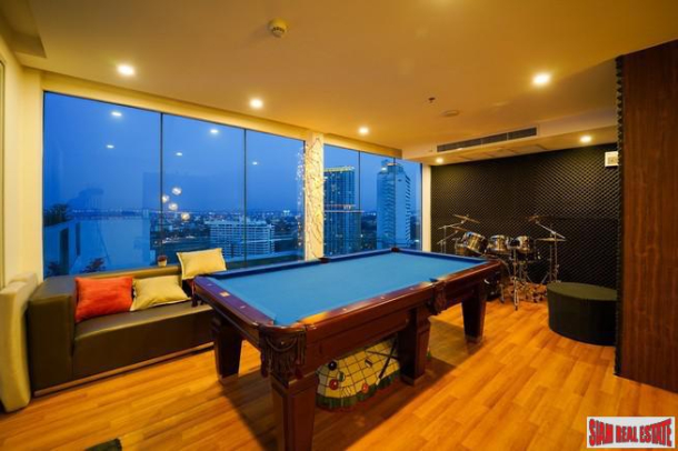 The Palm Wongamat Beach | Spectacular Sea views from Every Room of this Two Bedroom Duplex Penthouse for Sale in Naklua, Pattaya-10