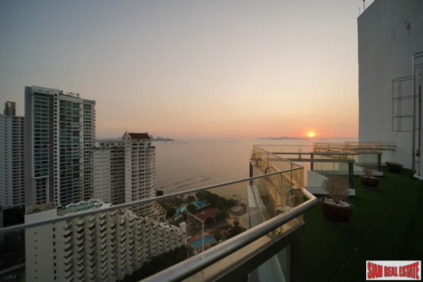 The Palm Wongamat Beach | Spectacular Sea views from Every Room of this Two Bedroom Duplex Penthouse for Sale in Naklua, Pattaya-5