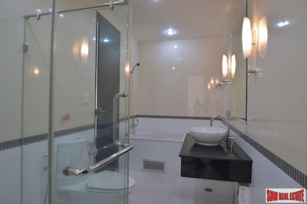 Baan Klang Krung Siam-Pathumwan | One Bedroom Fully Furnished and Ready to Move into Near BTS Ratchathewii-8