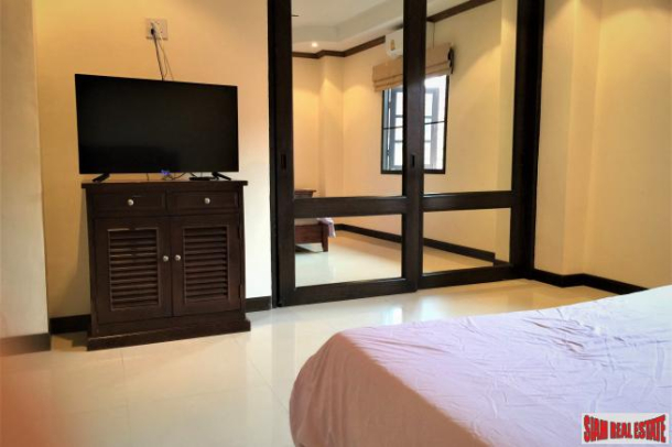 Spacious Two Bedroom Condo for Rent with Sea Views in Patong-12