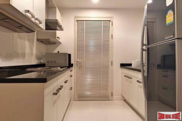 Baan Siri 31 | Reduced price Large Newly Refurbished Two Bedroom Corner Condo for Sale in Phrom Phong-6