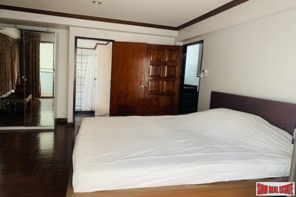 Large Four Bedroom Four Storey Pet Friendly House for Rent with Small Garden in an Excellent Sukhumvit Phrom Phong  Location-12