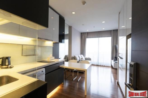Ivy Ampio | Contemporary One Bedroom Ratchadaphisek Condo for Sale with Unblocked City Views-7