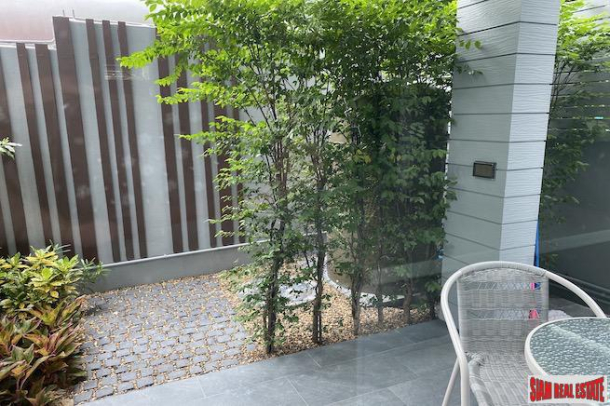 Three Bedroom, Three Story Pet Friendly Single House for Rent in Thong Lo-6