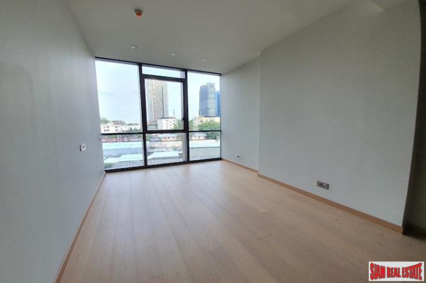 The Monument Thonglor | Extra Large Two Bedroom with Nice Garden Views for Rent-12