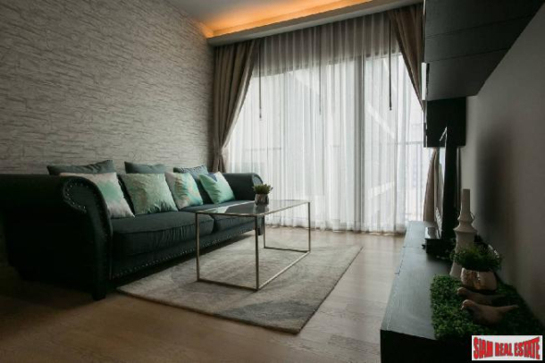 The Lofts Asoke | High Floor Duplex Condo for Rent with Clear City Views-12