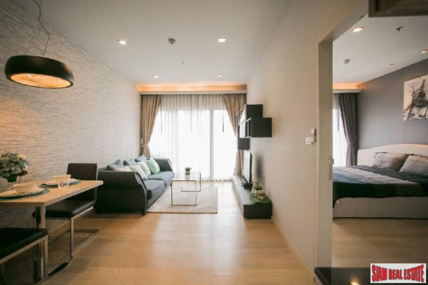 The Lofts Asoke | High Floor Duplex Condo for Rent with Clear City Views-16