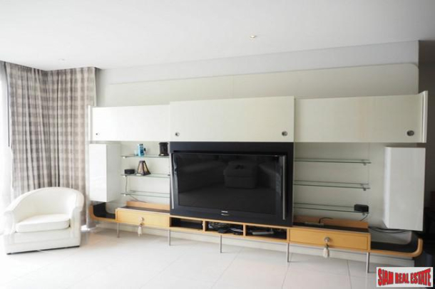 Fullerton Sukhumvit | Two Bedroom Private Corner Condo with City Views for Sale in Thong Lo - Pet Friendly!-11